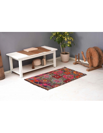 Vintage Embroidered Turkish Kilim Rug - 2`8″ x 4`1″