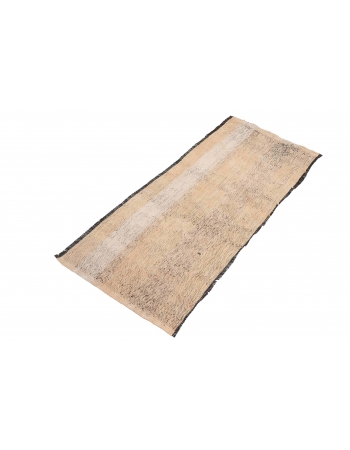 Vintage Decorative Small Kilim Rug - 2`0″ x 4`6″