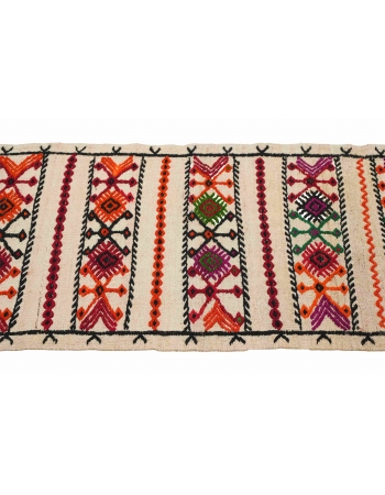 Embroidered Vintage Small Kilim Rug - 1`10″ x 4`5″