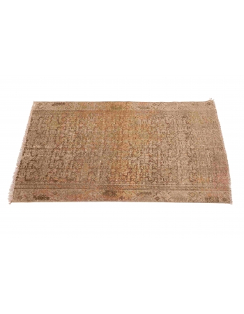Decorative Vintage Washed Out Rug - 2`11″ x 3`10″
