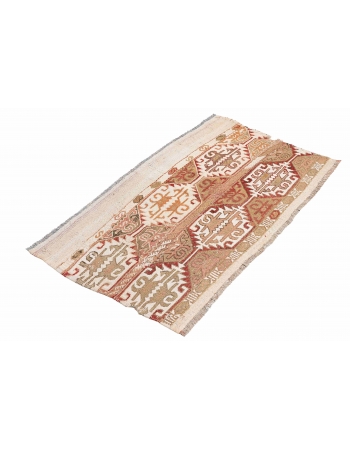Vintage Small Decorative Kilim Rug - 2`6″ x 4`5″
