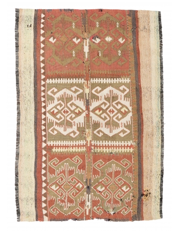 Vintage Decorative Small Kilim Rug - 3`1″ x 4`5″