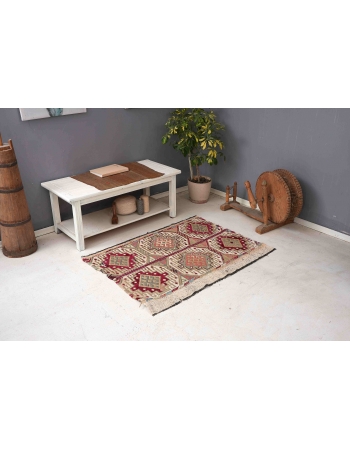 Vintage Decorative Small Kilim Rug - 3`2″ x 4`4″