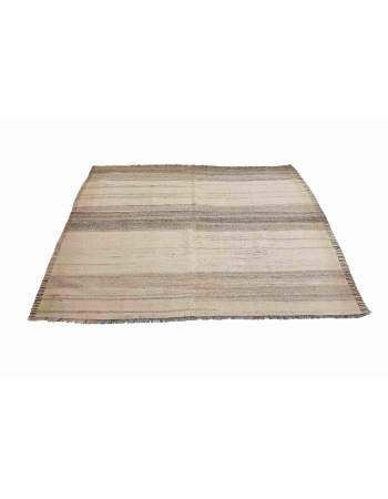 Vintage Modern Decorative Kilim Rug - 5`1″ x 6`1″