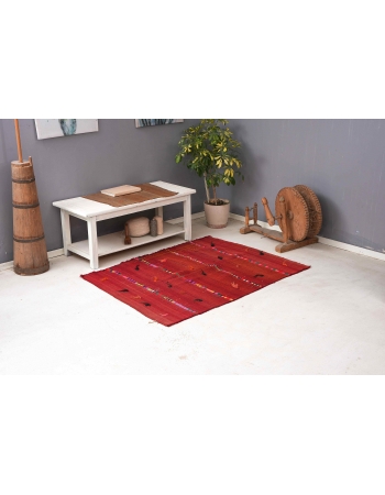 Vintage Red Decorative Kilim Rug - 4`0″ x 5`2″