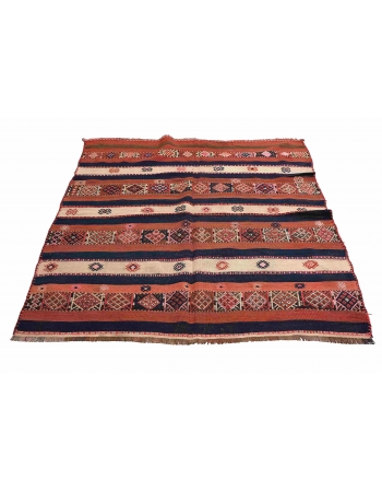 Embroidered Vintage Kilim Rug - 4`9″ x 6`1″