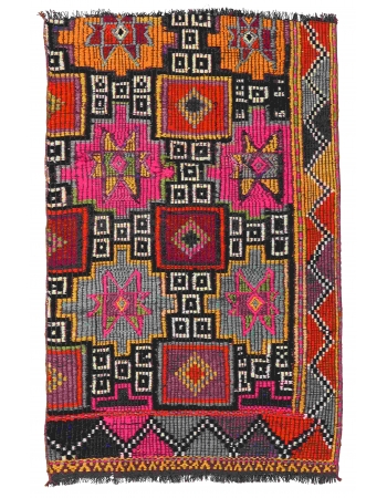 Ebroidered Small Vintage Kilim Rug - 2`7″ x 4`3″