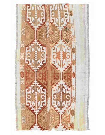 Vintage Small Decorative Kilim Rug - 2`6″ x 4`5″