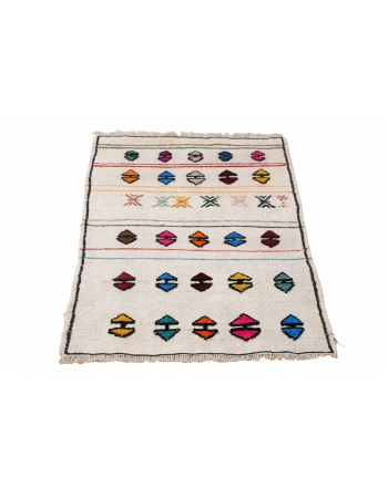 Vintage Hemp Decorative Kilim Rug - 2`4″ x 4`0″