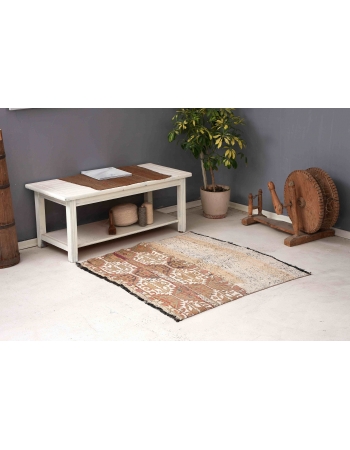Vintage Decorative Turkish Kilim Rug - 3`11″ x 4`0″