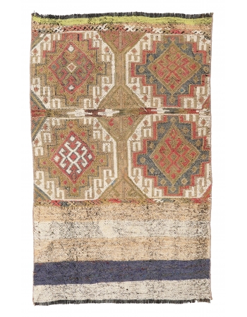 Small Vintage Turkish Kilim Rug - 2`7″ x 4`0″