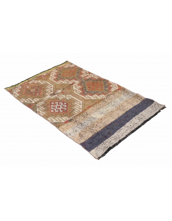 Small Vintage Turkish Kilim Rug - 2`7″ x 4`0″
