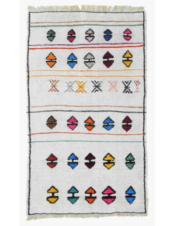 Vintage Hemp Decorative Kilim Rug - 2`4″ x 4`0″