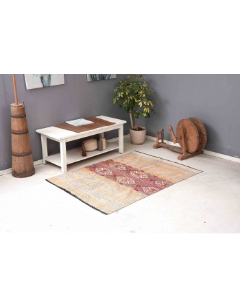Vintage Decorative Small Kilim Rug - 3`11″ x 5`5″