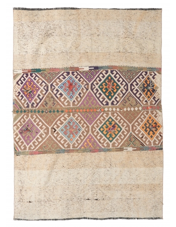 Vintage Decorative Kilim Rug - 4`7″ x 6`4″