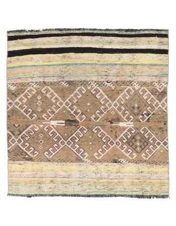 Vintage Turkish Small Kilim Rug - 3`4″ x 3`9″