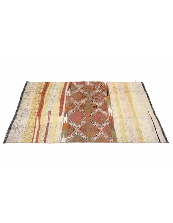 Vintage Decorative Turkish Kilim Rug - 3`2″ x 5`1″
