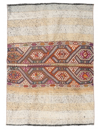 Vintage Decorative Turkish Kilim Rug - 4`1″ x 5`3″