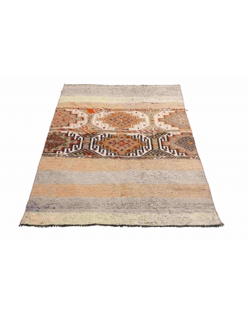 Vintage Washed Out Small Kilim Rug - 3`5″ x 5`5″