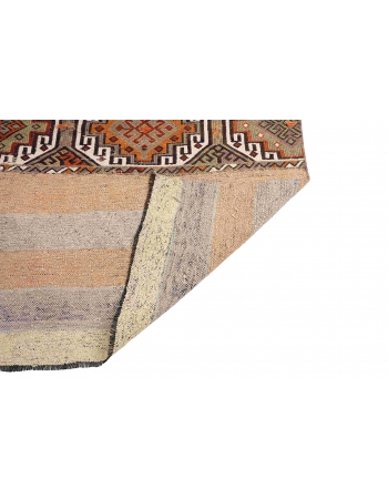 Vintage Washed Out Small Kilim Rug - 3`5″ x 5`5″