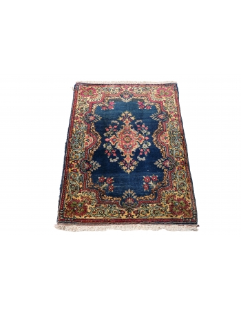Vintage Mini Decorative Rug - 2`1″ x 3`2″