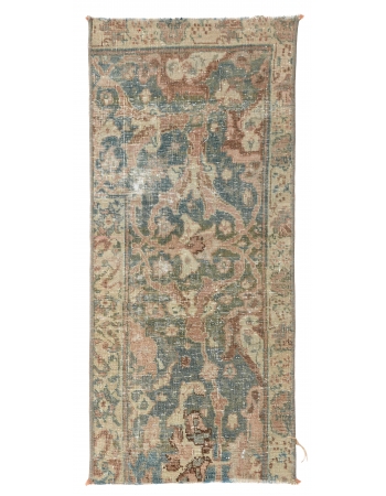Vintage Mini Rug Fragment - 1`2″ x 2`8″