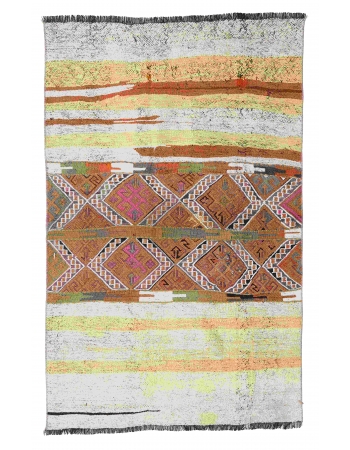 Vintage Decorative Turkish Kilim Rug - 3`2″ x 5`1″