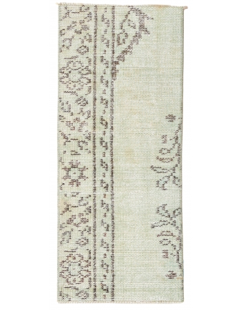 Light Green Vintage Rug Fragment - 1`2″ x 2`9″