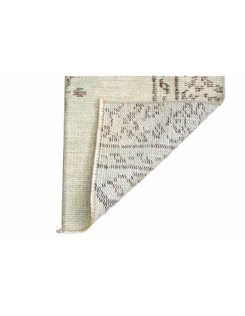Light Green Vintage Rug Fragment - 1`2″ x 2`9″