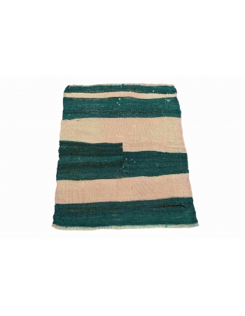 Green & White Mini Kilim Rug - 1`11″ x 2`9″