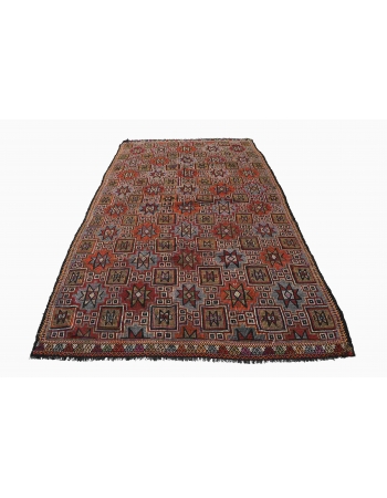 Embroidered Vintage Kilim Rug - 5`7″ x 10`6″