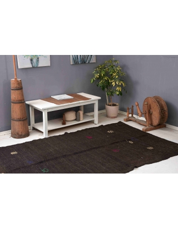 Dark Brown Vintage Kilim Rug - 5`5″ x 8`8″