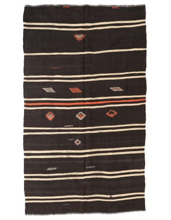 Vintage Turkish Decorative Kilim Rug - 5`6″ x 9`10″