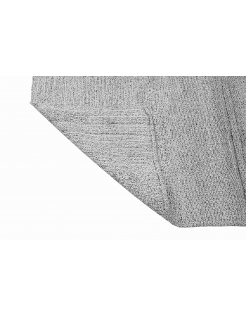 Gray Vintage Turkish Kilim Rug - 5`9″ x 7`9″