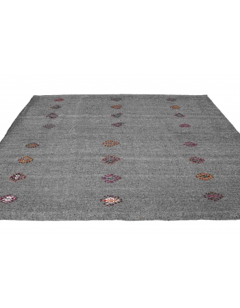 Embroidered Gray Vintage Kilim Rug - 6`8″ x 8`4″